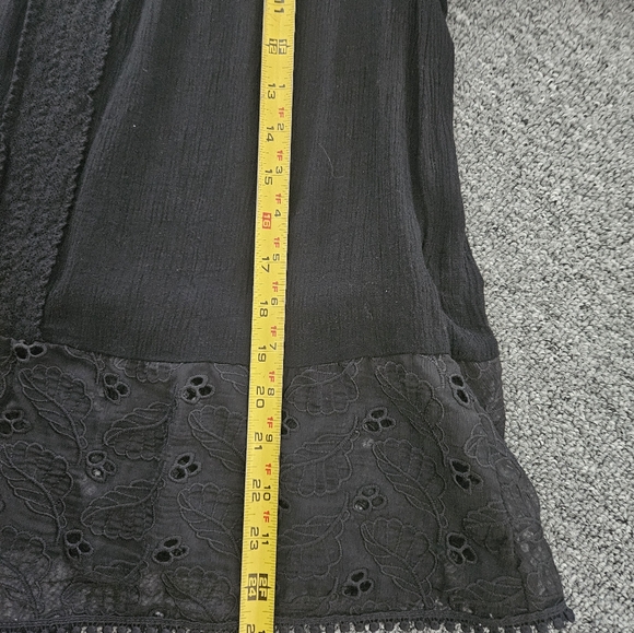 Cold Shoulder top.  Flat friendly! - Picture 5 of 6